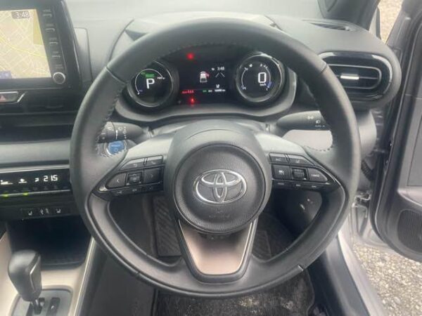 Toyota Yaris Hybrid  2023 - Image 14