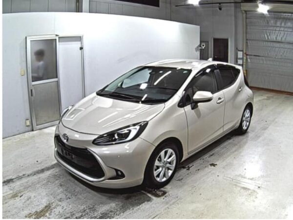 Toyota  AQUA